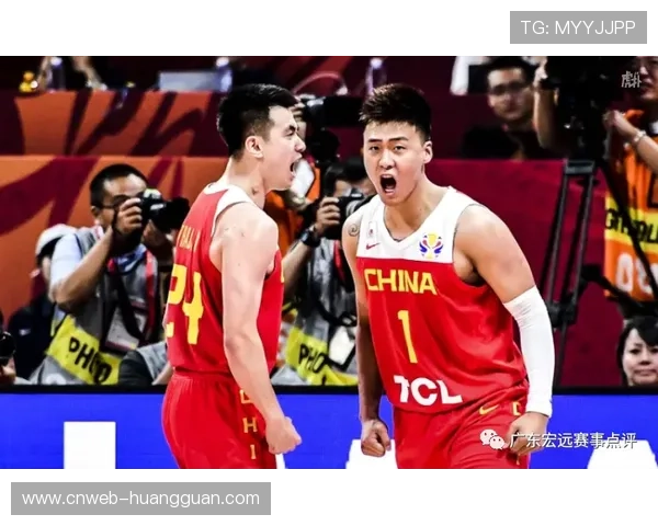 王奕博伤退俱乐部杯，青岛后卫线轮转受挫